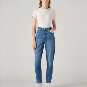 Levi’s High Waisted Mom Jeans